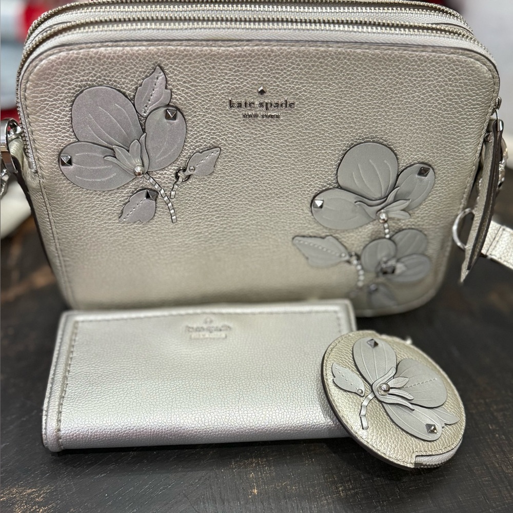 Kate Spade Larchmont Avenue Camera Bag with wallet and Coin holder Keychain